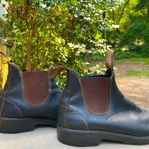 Women’s Blundstone Boots sz 9